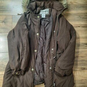 Bernardo Women’s Large Hooded Puffer Jacket Winter Coat Quilted Raccoon Fur Trim